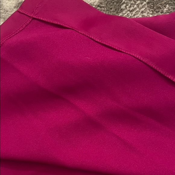 Taylor Fuchsia Satin Robe - Picture 4 of 7